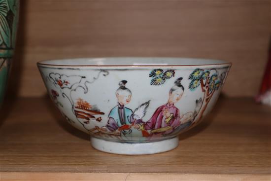 An 18th century Chinese famille rose bowl diameter 18cm